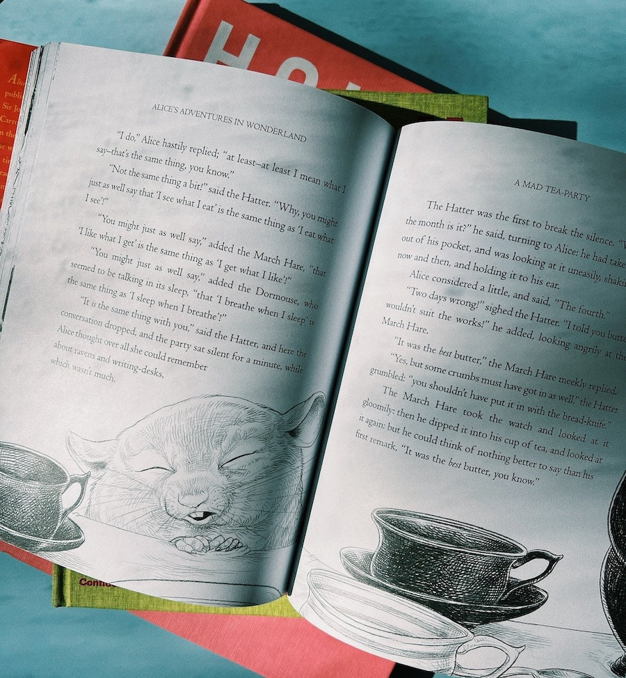Alice's Adventures In Wonderland Book - Image 5