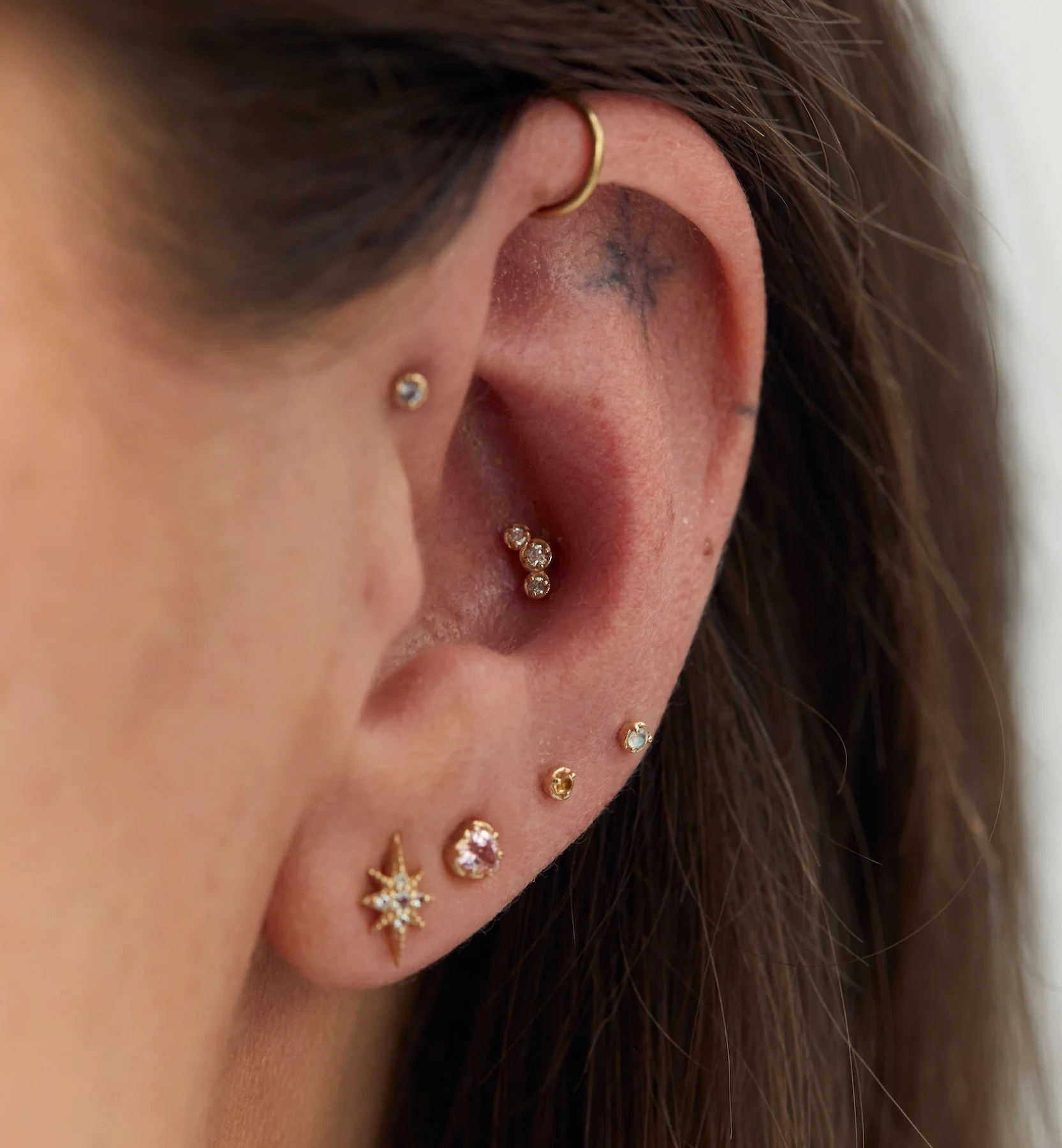 Crescent Moon Piercing Front 14K - Image 5