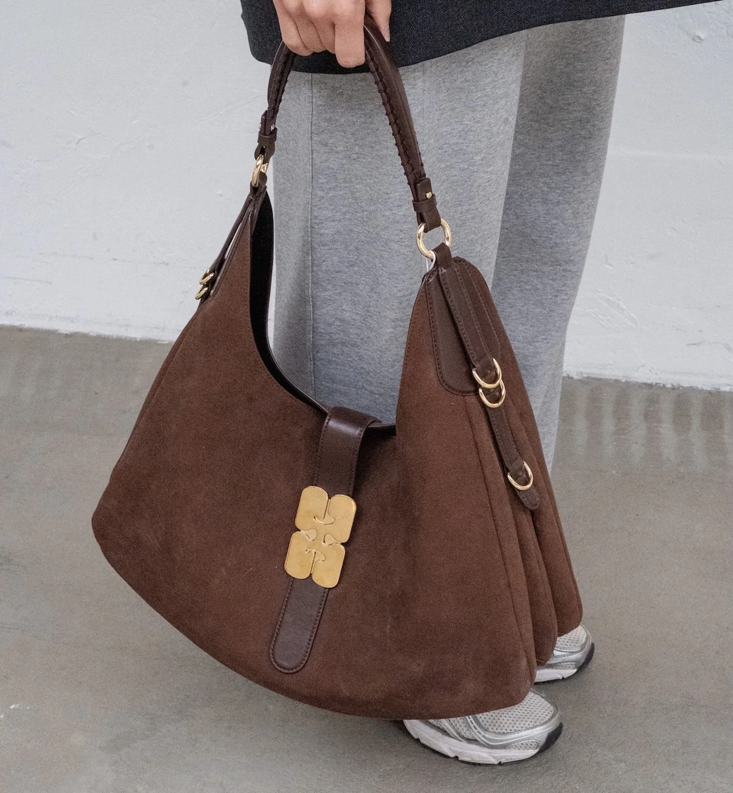 GANNI Kat Large Suede Bag - Image 3