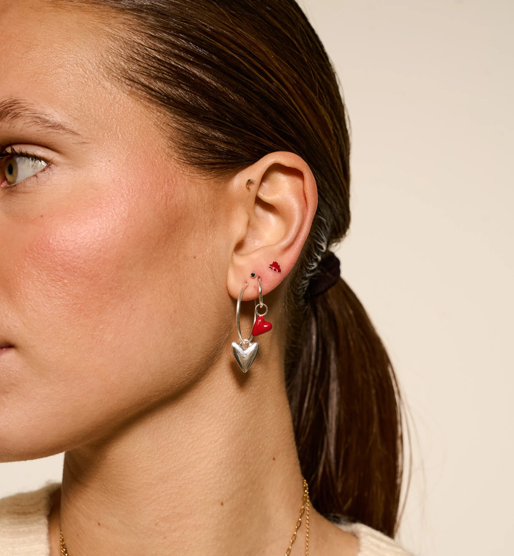 Single Plain Ring Earring - Image 10